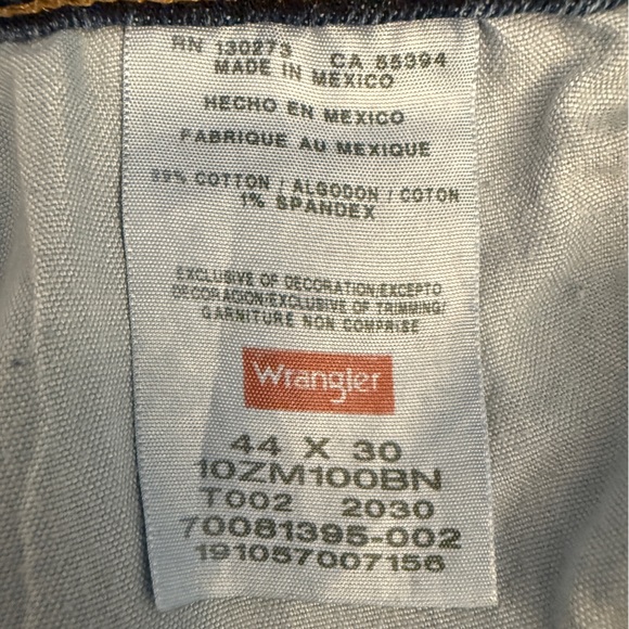 Men’s Wrangler Jeans Size 44x30 - Picture 5 of 5